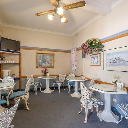 Annie'S Shandon Inn บริสเบน ภายนอก รูปภาพ