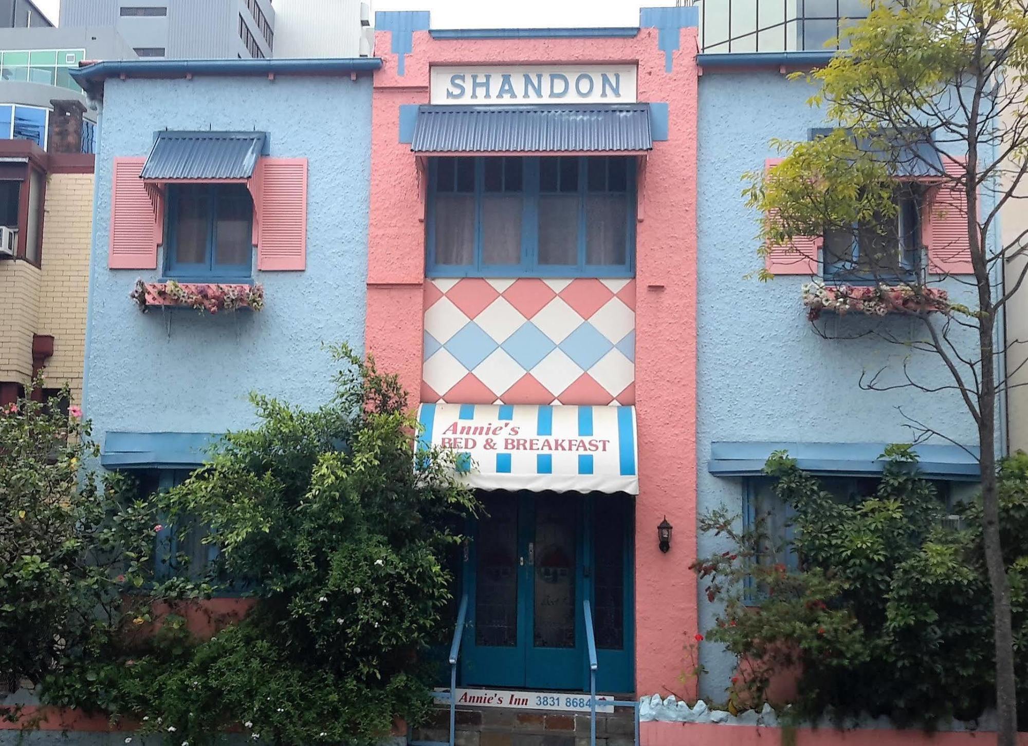 Annie'S Shandon Inn บริสเบน ภายนอก รูปภาพ